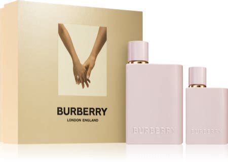 burberry her elixir gift set.